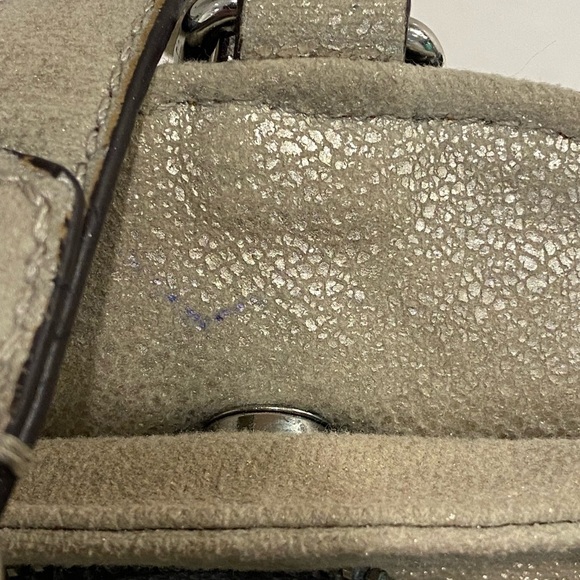 Vintage Guess Y2K Hobo Crossbody Handbag Silver - Picture 8 of 9